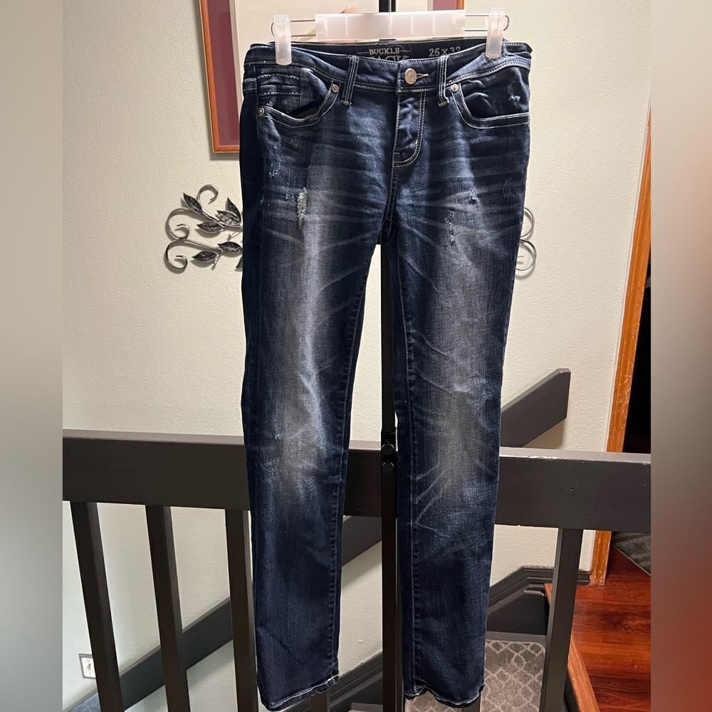 Distressed Buckle Black Straight Leg Blue Jeans 25 x 32 #JTA003